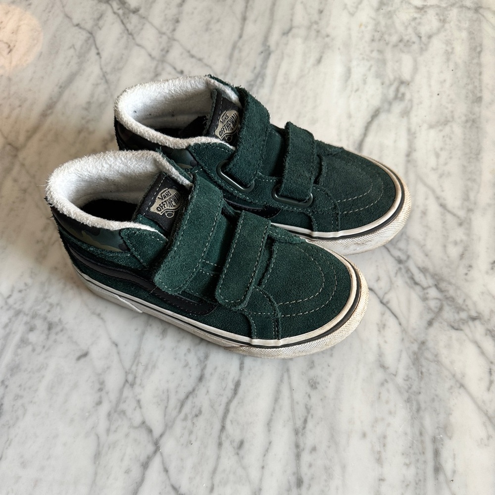 Vans MTE, SK8 Mid, boys 12.5, green ☘️